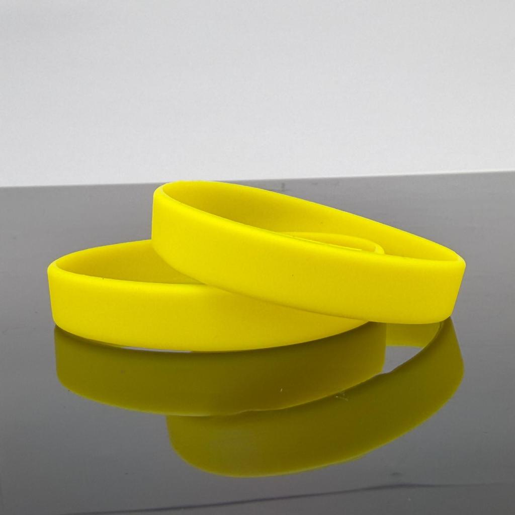 Braccialetto in Silicone Luminoso - Colore Unico, Senza Scritte, per Bambini e Adulti