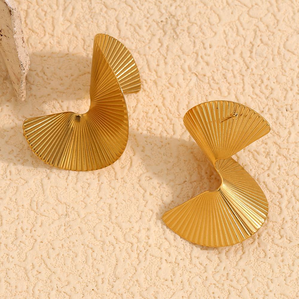 CARLIDANA Gold Plated Geometric Fan-shaped Circle Exaggerated Statement Punk Stainless Steel Twisted Earring Jewelry for Women