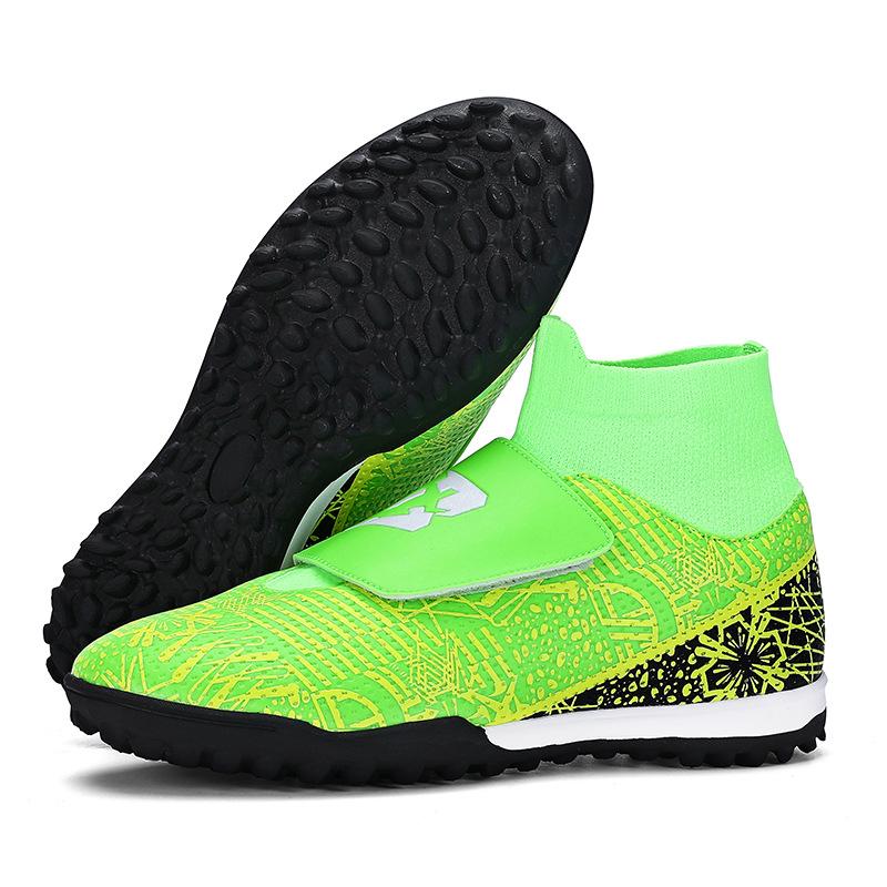 

Pinduoduo wish children s magic buckle training shoes broken nails football shoes 39