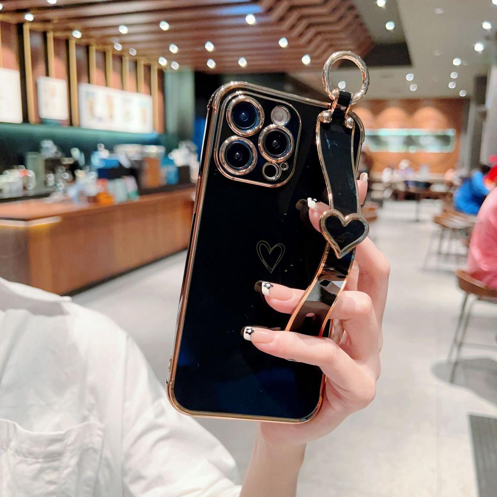 Electroplating Love Applicable iPhone17promax Hollow Love Wrist Strap Apple 16 Bracket Protective Cover 15 Soft