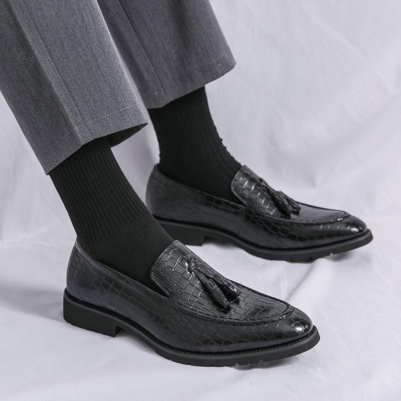 Men's loafers Fashionable and classic design styles wedding Outdoor leisure business party office gentleman's leather shoes