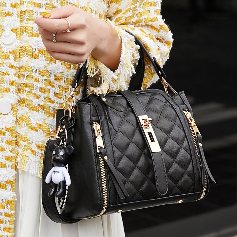 Women's bag new fashion diamond lock bucket bag simple casual shoulder crossbody portable small bag