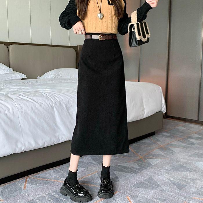 Women's High-Waist Corduroy Skirt: Retro Mid-Length with Spring/Autumn Slit & Hong Kong Style Drape.