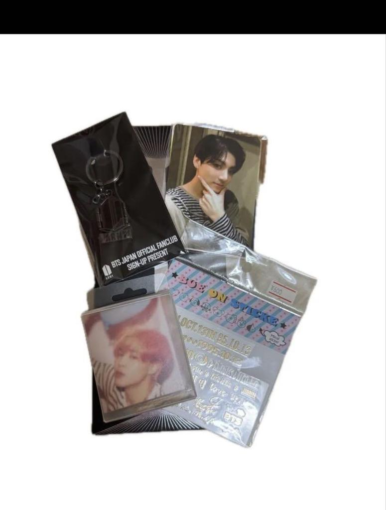 [USED] BTS Official Light Stick Ver.3 Bluetooth Compatible with Strap