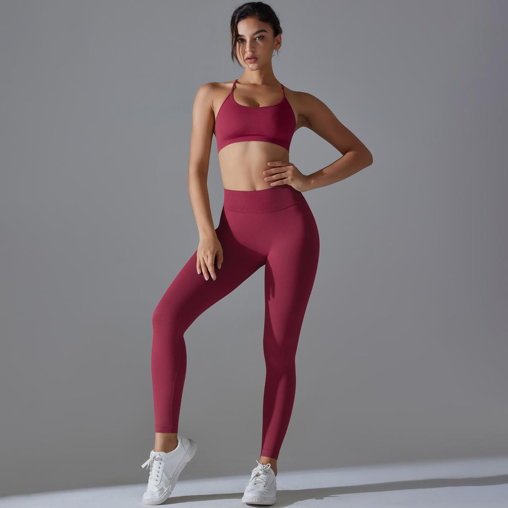 New Seamless Knitted Solid Color Sexy Back Tight Fashion Back V-waist Yoga Suit Running Fitness Set