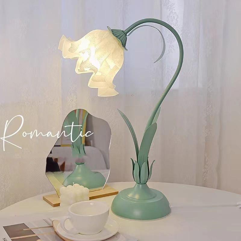 French Lily of the Valley Table Lamp, Vintage Floral Ambient Night Light, Decorative Flower Desk Lamp for Bedroom Bedside