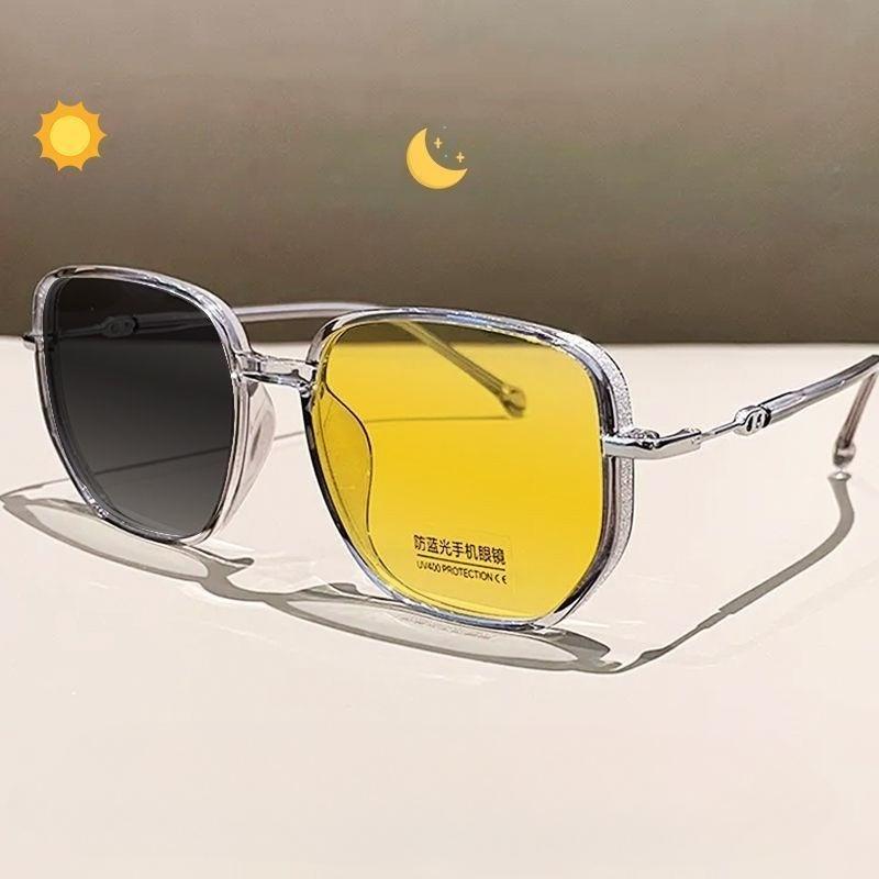

Shining Border Night Vision Eyewear Oversized Square Frames Photochromic Myopia Glasses Near Sight Lens Glasses Eye Protection Non-prescription