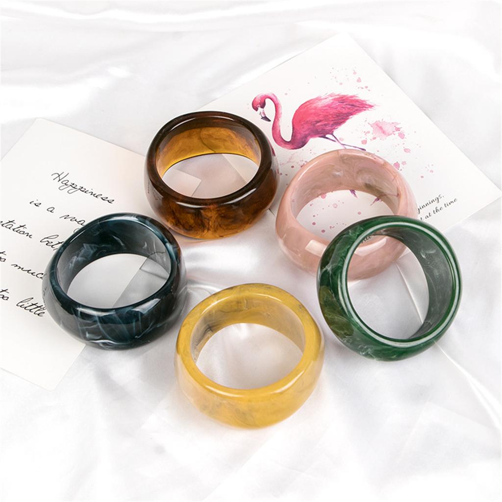Cool Vintage Exaggerated Irregular Acrylic Resin Chunky Bangles Women Kpop Geometric Charm Bangles Bracelets Retro Jewelry Boys