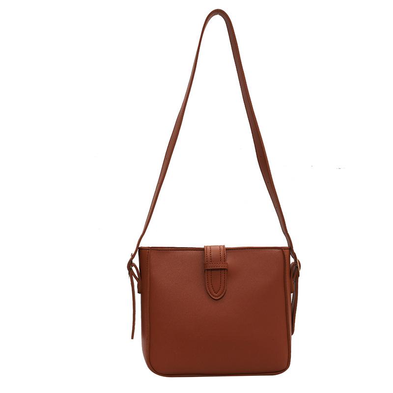 Retro fashion large-capacity bucket bag women's new textured shoulder messenger tote bag