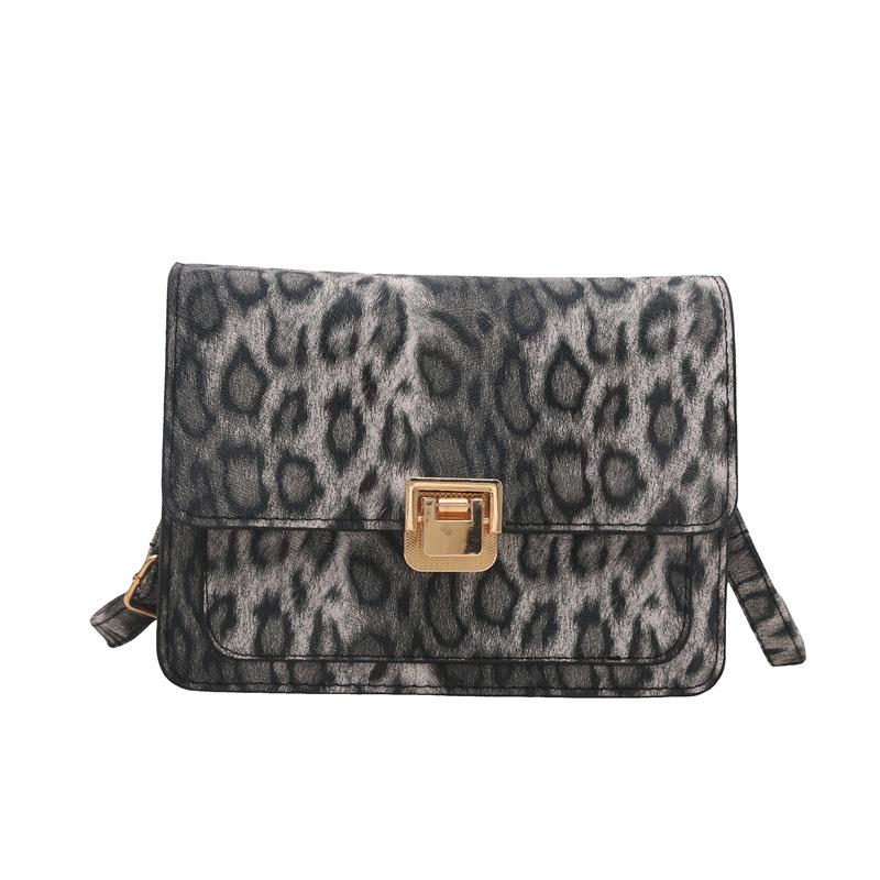 Fashionable and Unique Niche Design and Fashionable Commuting Handbag New Trendy Simple Single-shoulder Crossbody Small Square Bag