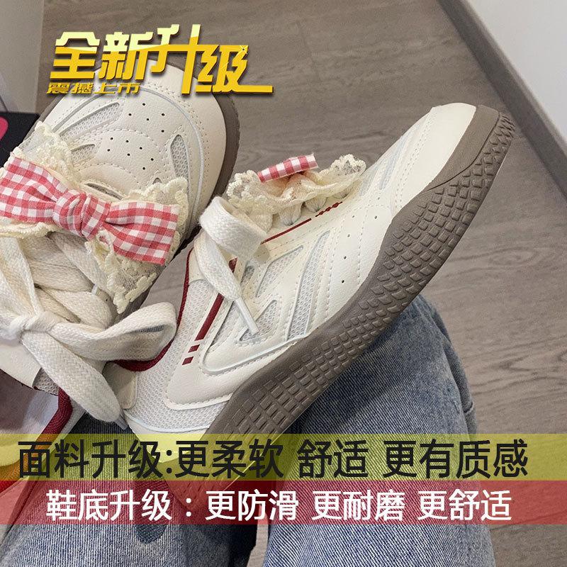 

Guochao niche original strawberry bow German training shoes women s 2025 new spring platform casual breathable sports shoes 40