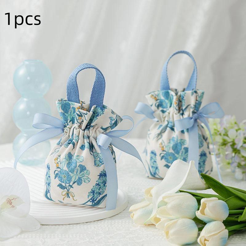 Retro Flower Handheld Candy Bags Wedding Gifts Packing Bags Portable Drawstring Candy Storage Bags