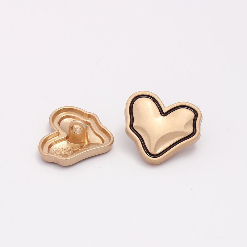 10Pcs Cute Champagne Heart Buttons - Blouse Knitted Sweater Wool Cardigans DIY Craft Button Women's Clothing Sewing Accessories