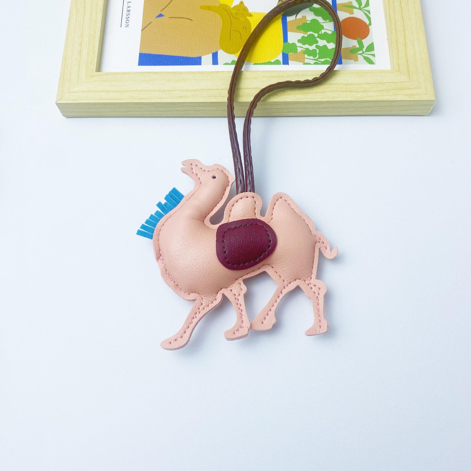 

Подвеска на сумку Desert Camel из искусственной кожи, брелок, аксессуары Height approx. 10cm