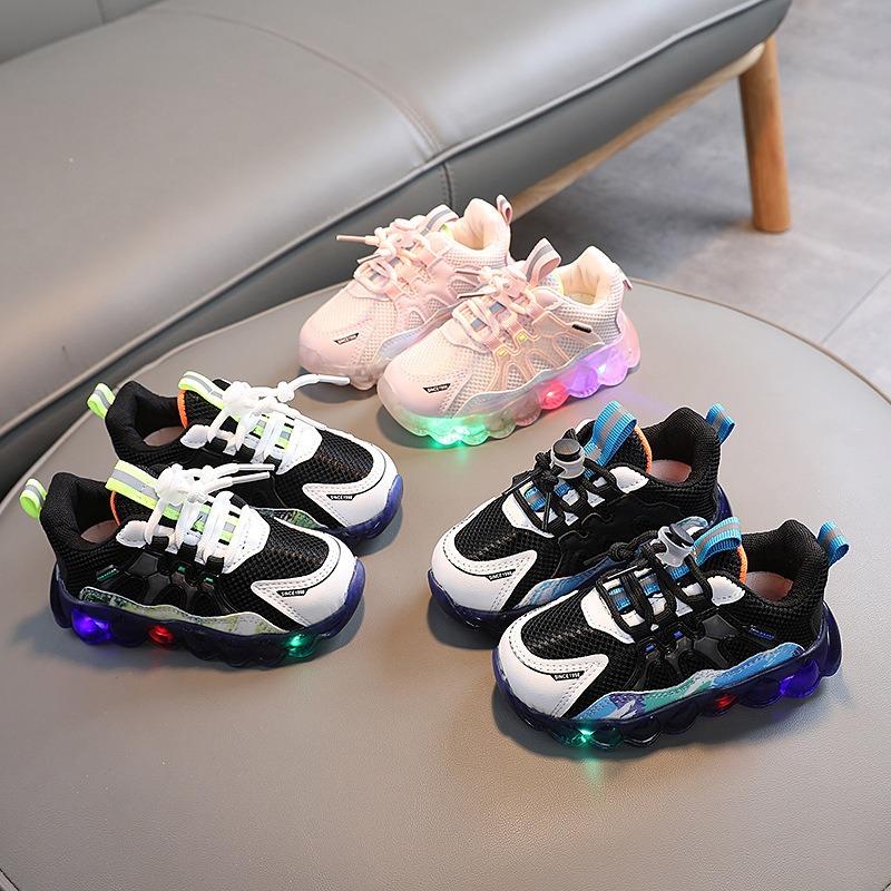 Kids Breathable Led Flashing Casual Sports Sneakers For Boys And Girls