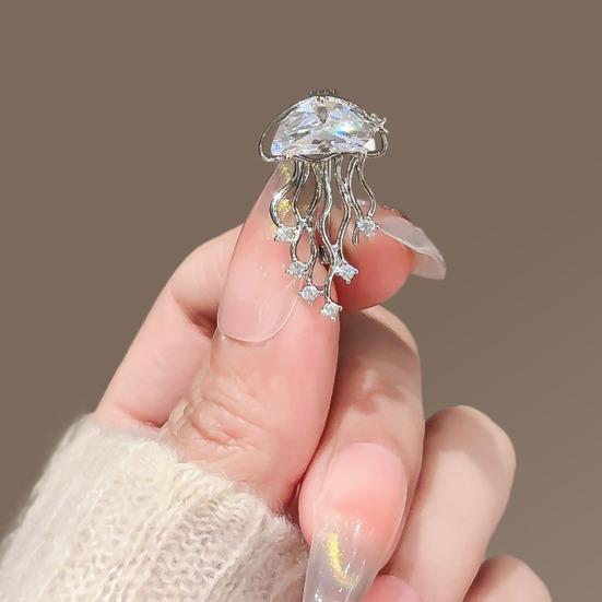 Women Brooch Blue Faux Crystal Jellyfish Shape Lapel Pin Suits Coats Bags Scarves Badge Versatile Accessory