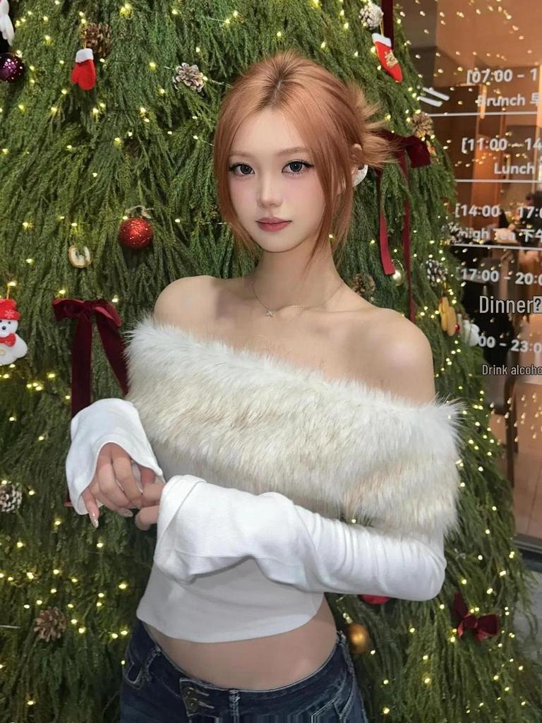 260g Cotton Modal Off-Shoulder Slim-Fit Top with Detachable Fur Collar
