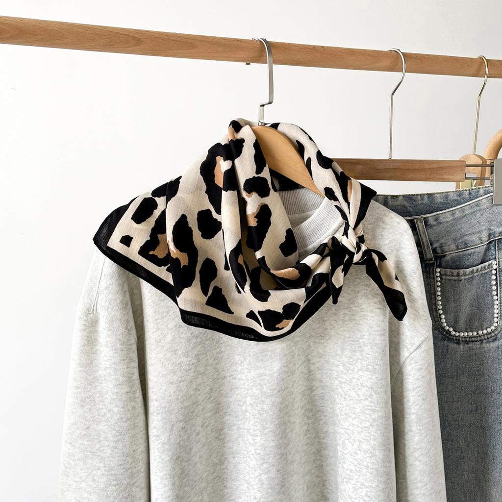 Leopard Print Silk Scarf for Women Girls Square Necktie Neck Scarf Fashionable and Versatile Accessory for Any Outfit