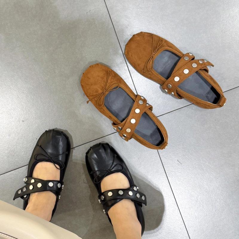 CHENGMEIZU autumn new retro tooling round head flat bottom rivet ballet Mary Jane shoes