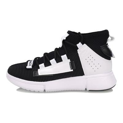 Încălțăminte pentru bărbați – Adidaşi