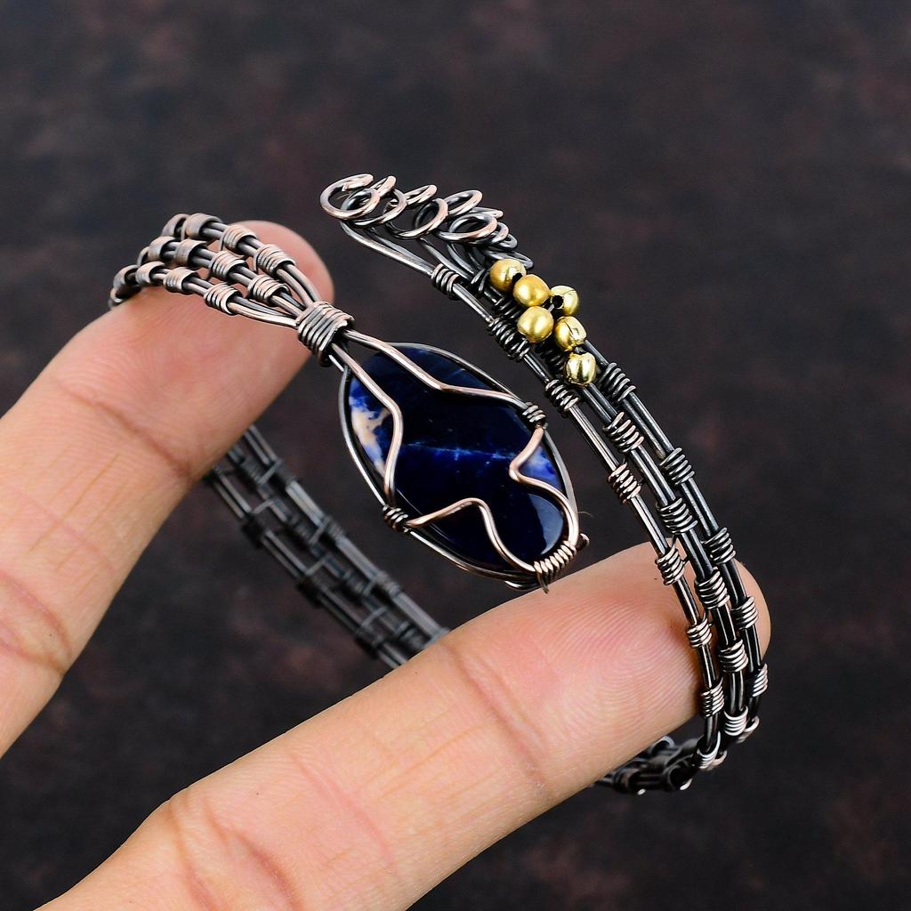 Brățară din Sodalit și Cupru, Brățară Manșetă cu Piatră Prețioasă Înfășurată în Sârmă, Brățară Ajustabilă, Bijuterii Înfășurate în Sârmă, Brățară Handmade, Bijuterii din Cupru pentru Cadou