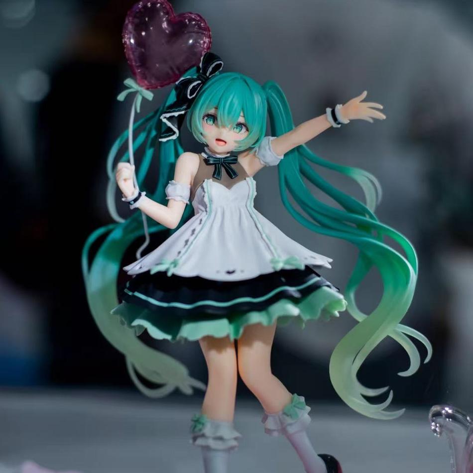In stock Hatsune Miku Birthday AMP+ Figure Heart Balloon PVC Anime Collectible Toy Gift