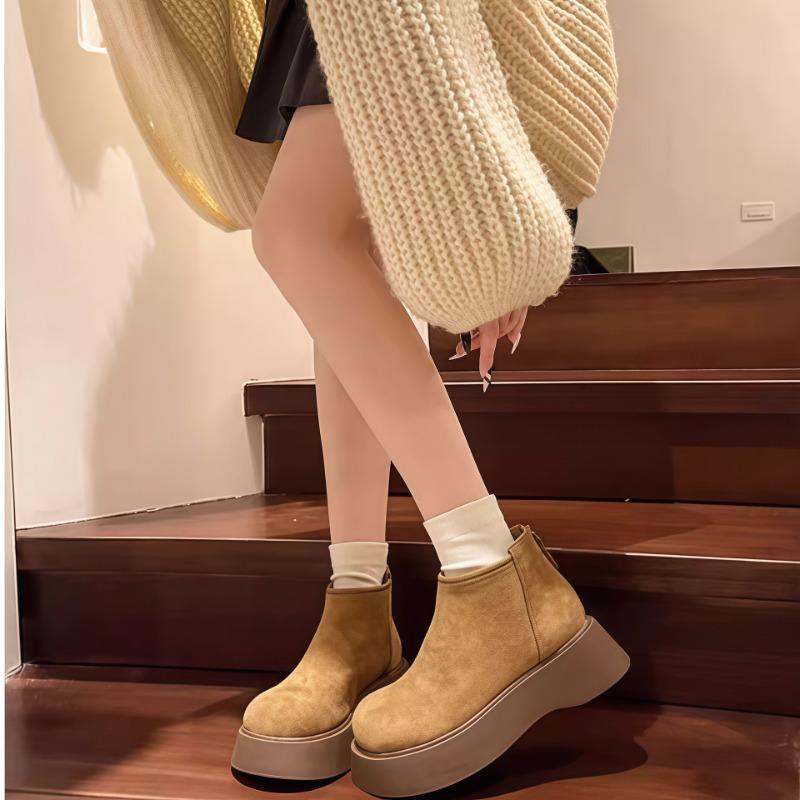 Retro thick-soled women's new small men are taller and thinner, and then zipper short boots.