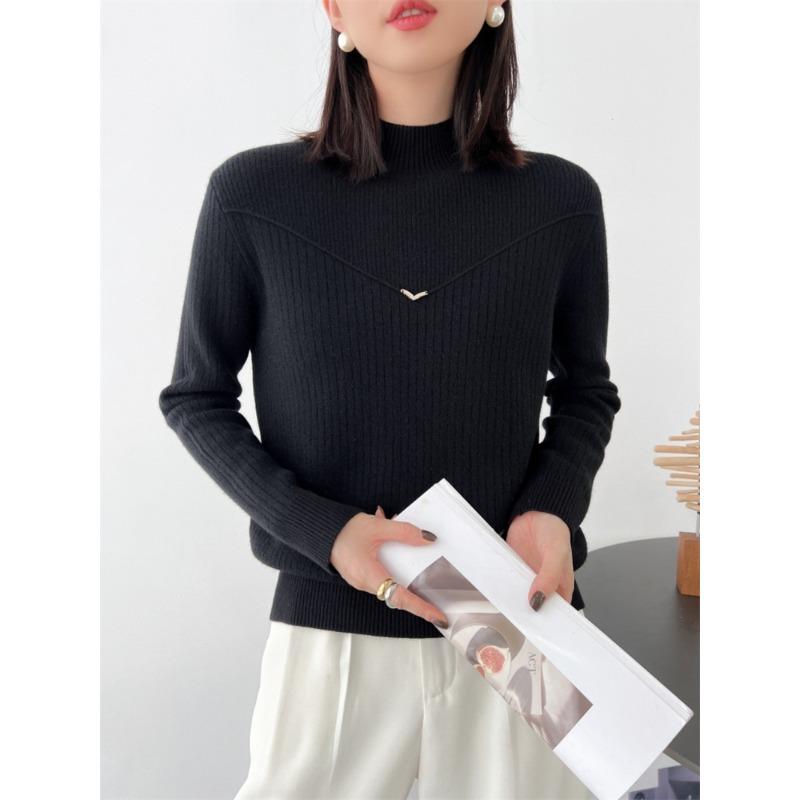 

Autumn and winter new slim and thin casual versatile loose solid color sweater semi-turtleneck warm knitted sweater women one size fits all чёрный