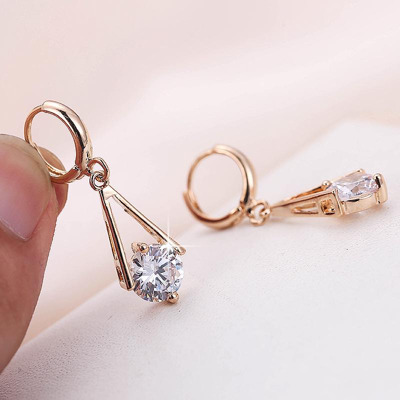 Xin Fashion Geometric Zirconia Water Drop Earrings: Face-Slimming Rhinestone Accessories for Women