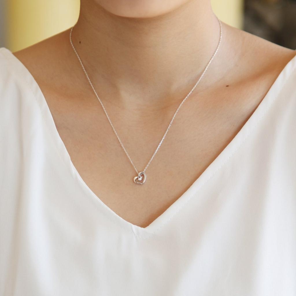 Eternal Silver Necklace with Diamond 111614121810 4℃ [Yondoshi] [April Birthstone] 4℃