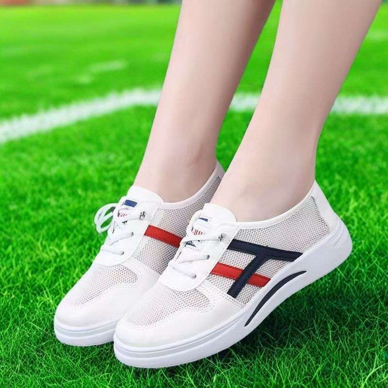 Sneaker Explosion 2025 New Summer Breathable Little White Shoes Ins Student Flat Sandals Sweet Foreign Style