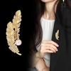 Fashionable Pearls Feather Brooch With Pearls Feather Accent Trendy Lapel Pin For Clothing Bags Versatile Use