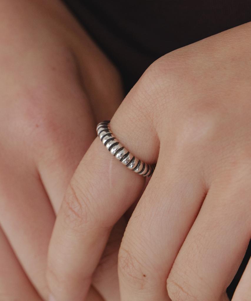 Byweekend Radial Ring