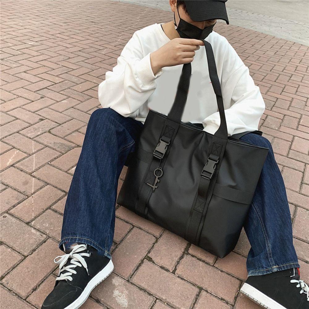 Waterproof Male Tote Bag Large Capacity Nylon Duffle Bag Zipper Men Shoulder Bag  Streetwear