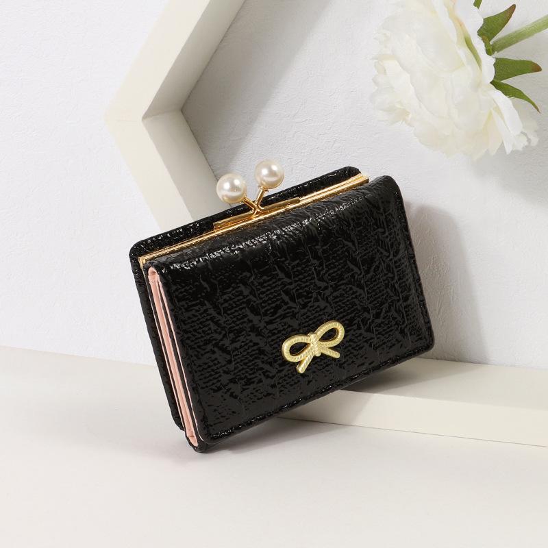 New 30% off short women's small wallet student folding wallet cartoon cute butterfly card bag wallet