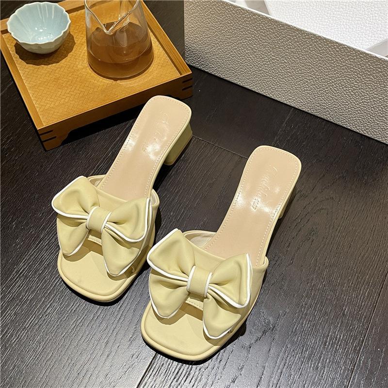 French beach sandals women's 2025 new fashion medium heel thick heel half drag bow one word drag outer wear square head