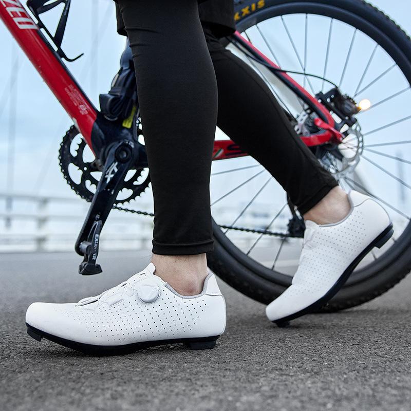 New professional cycling shoes men's mountain bike cycling shoes road bike lock shoes lightweight breathable cycling shoes