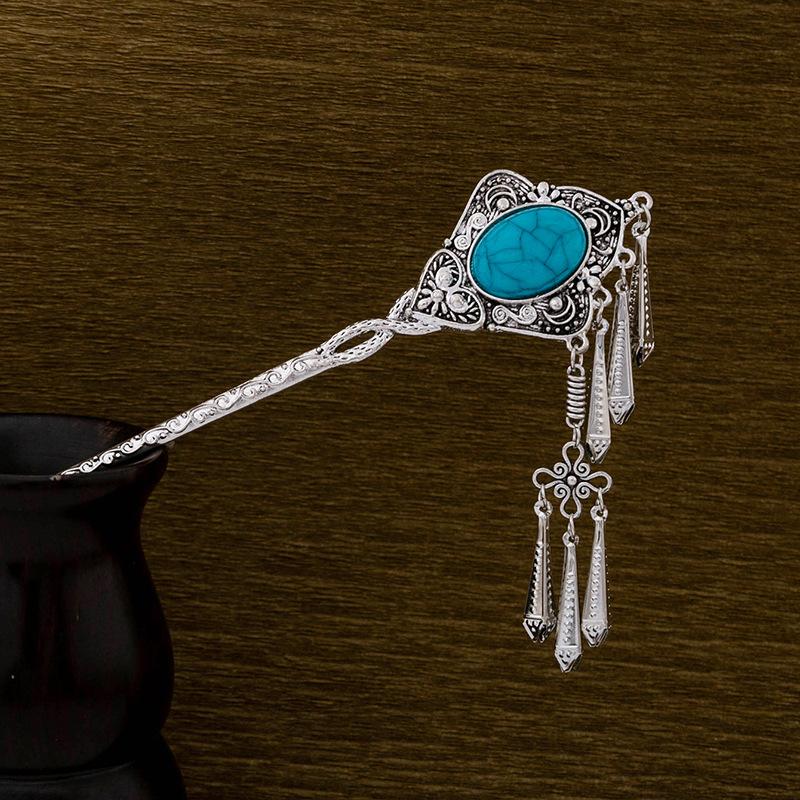 Retro Peacock Fringed Walking Hairpin, Miao Ethnic Style Butterfly Hairpin, Ancient Style Disc Hair Accessories For Women