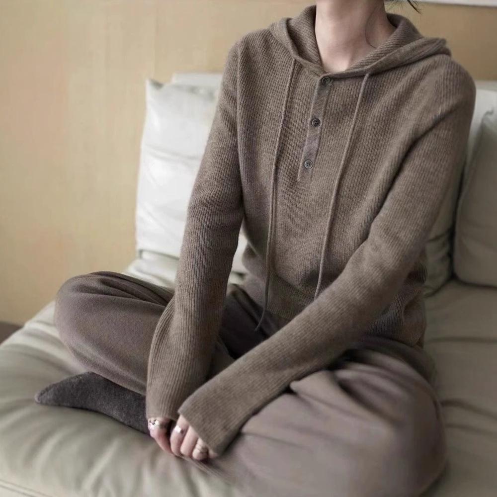 

Women s 100% Wool Hooded Cardigan - Thick, Loose Knit for Autumn/Winter M (for 90-110 jin) абрикосовий