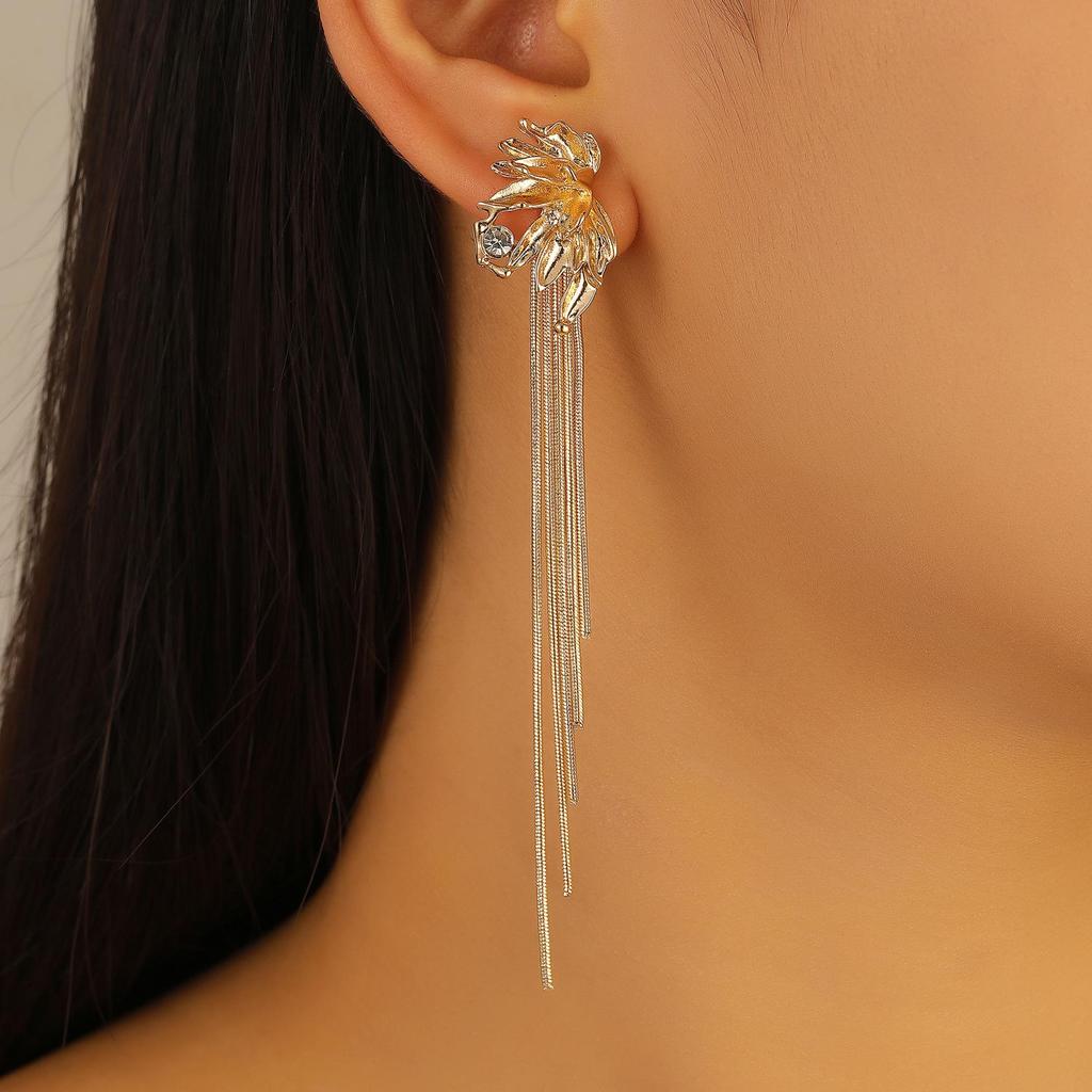 Luxury Flower Diamond Tassel Long Earrings: Elegant Alloy Leaf Design