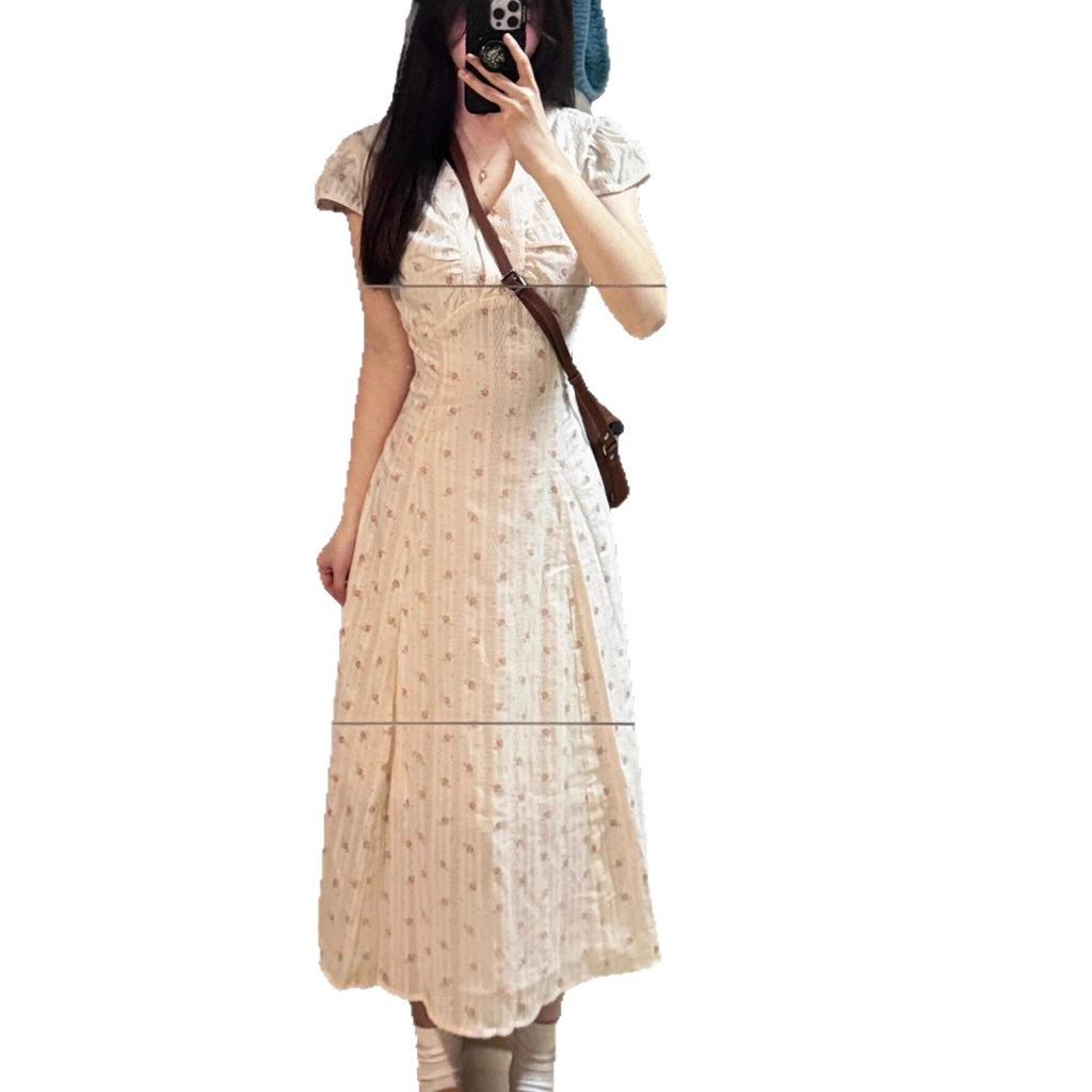 Summer New French V-neck Floral Dress, Femininity, Advanced Sense of Vacation Style, Waist and Thin A-word Long Skirt