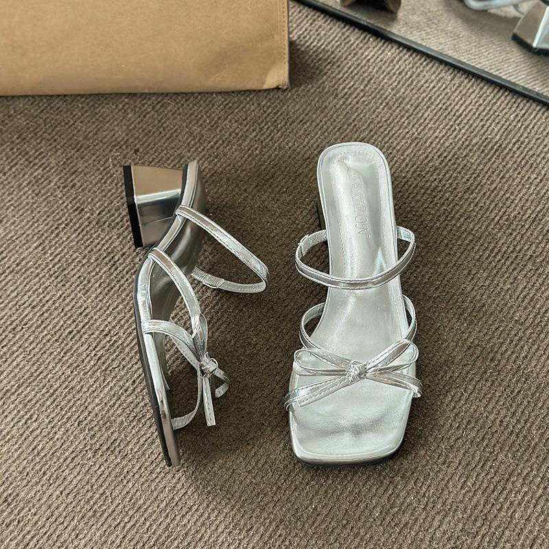 Fairy wind sandals outer wear female 2025 sweet and cold feeling bow thick heel sandals female silver sandals with skirt
