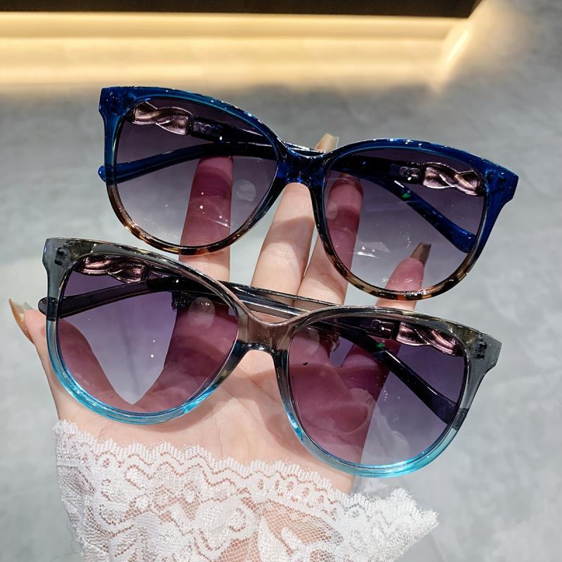 A Pair of Stylish Cat-Eye Sunglasses for Men And Women, Perfect for Parties And Vacations Fashinable Sunglasses