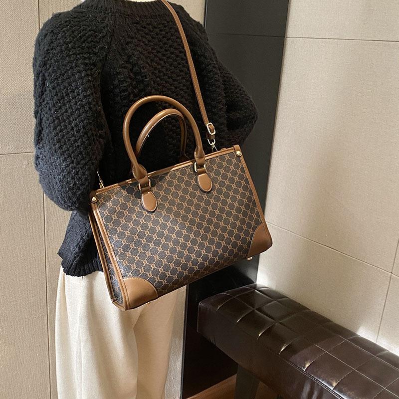 

Сумка преміум класу великої місткості жіноча 2024 нова повсякденна універсальна сумка через плече сумка-тоут жіноча портативна сумка-месенджер