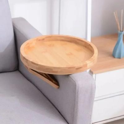 Praktisches Naturholz-Sofa-Tablett Faltbares Bambus-Holzfarbenes Snack-Tablett Rundes Tragbares Clip-On-Tablett Gegenstandsaufbewahrung