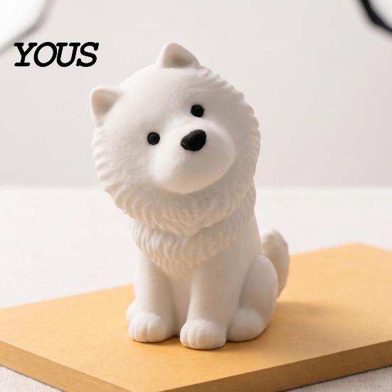 Realistic Dog Art Piece Cute Sitting Samoyed Figurine, 3D Printed Smiling Puppy Statue, Healing Gift for Owners Animal Desktop Ornament Home