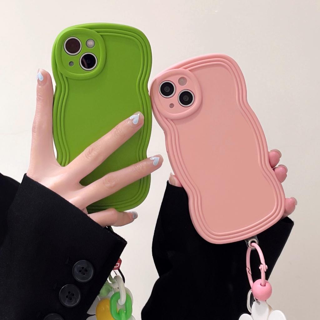 ins smiley face flower for iPhone13 Pro max pendant pendant Apple 16 mobile phone case 15 wavy edge 14