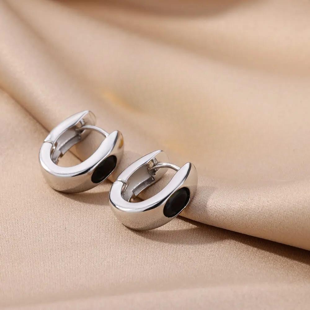 Women's Retro Zirconia Hoop Earrings Stainless Steel Pierced Earrings Light Luxury Simple Niche Design Earrings