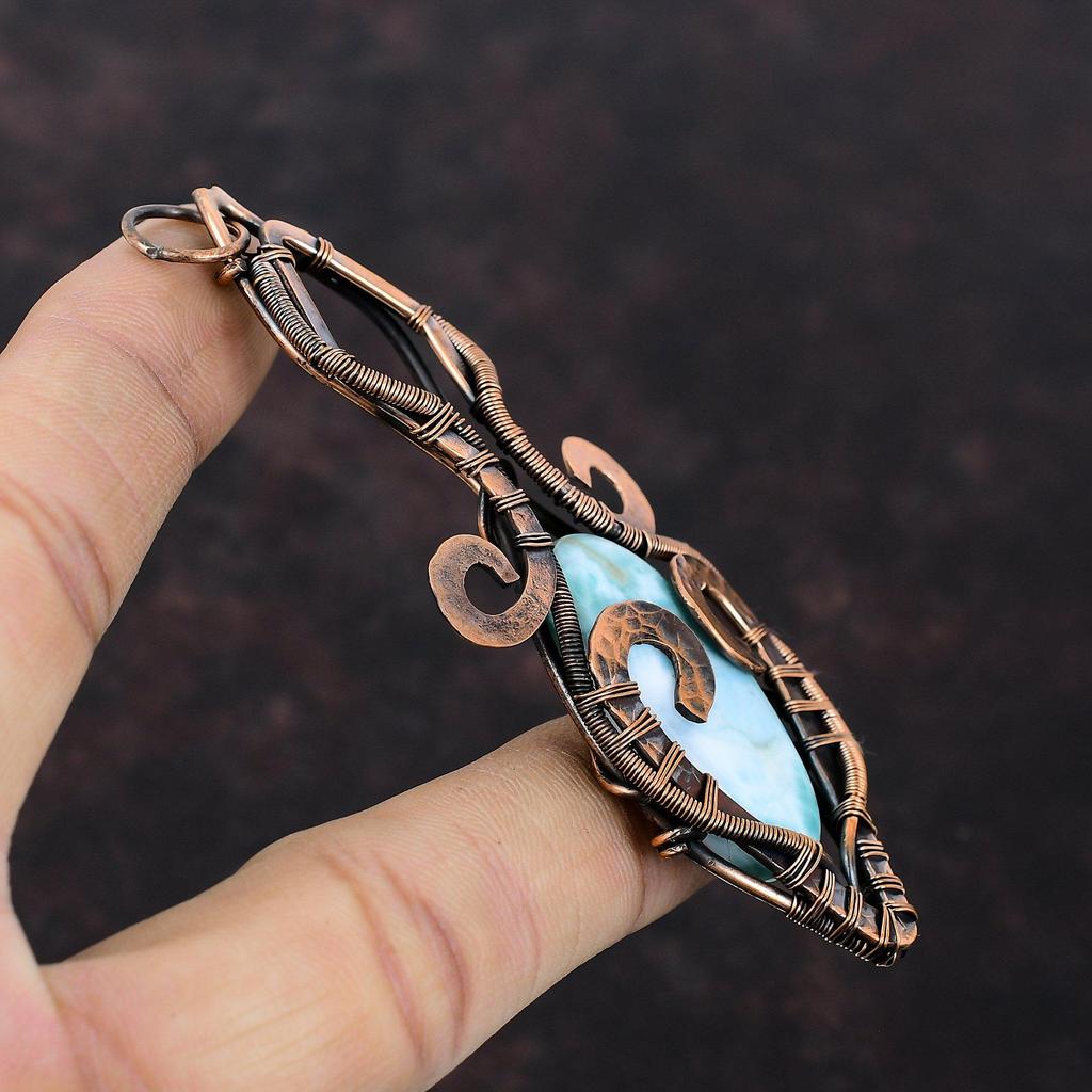 Larimar Anhänger Kupferdraht umwickelter Edelsteinanhänger Handgefertigter Drahtumwickelter Anhänger Larimar Kupferschmuck Hochzeitsgeschenk Ethnischer Stil Anhänger