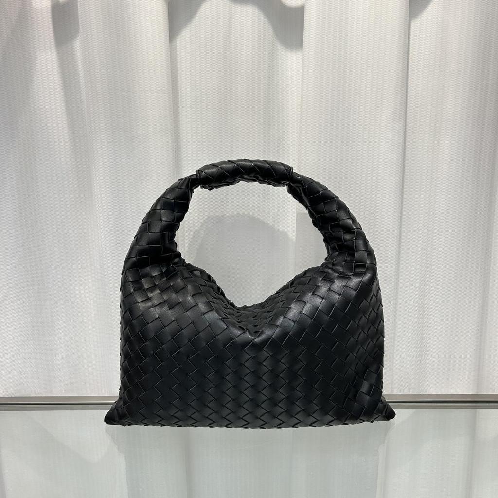 Genuine Leather Hand-Woven Underarm Bag - Stylish, Versatile, High-Quality Cowhide Shoulder Bag for Women